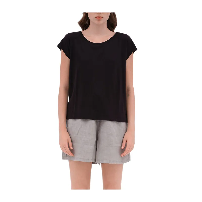 Short sleeve blouse