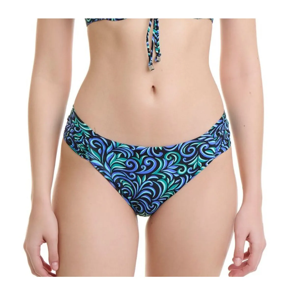 Bikini briefs wide