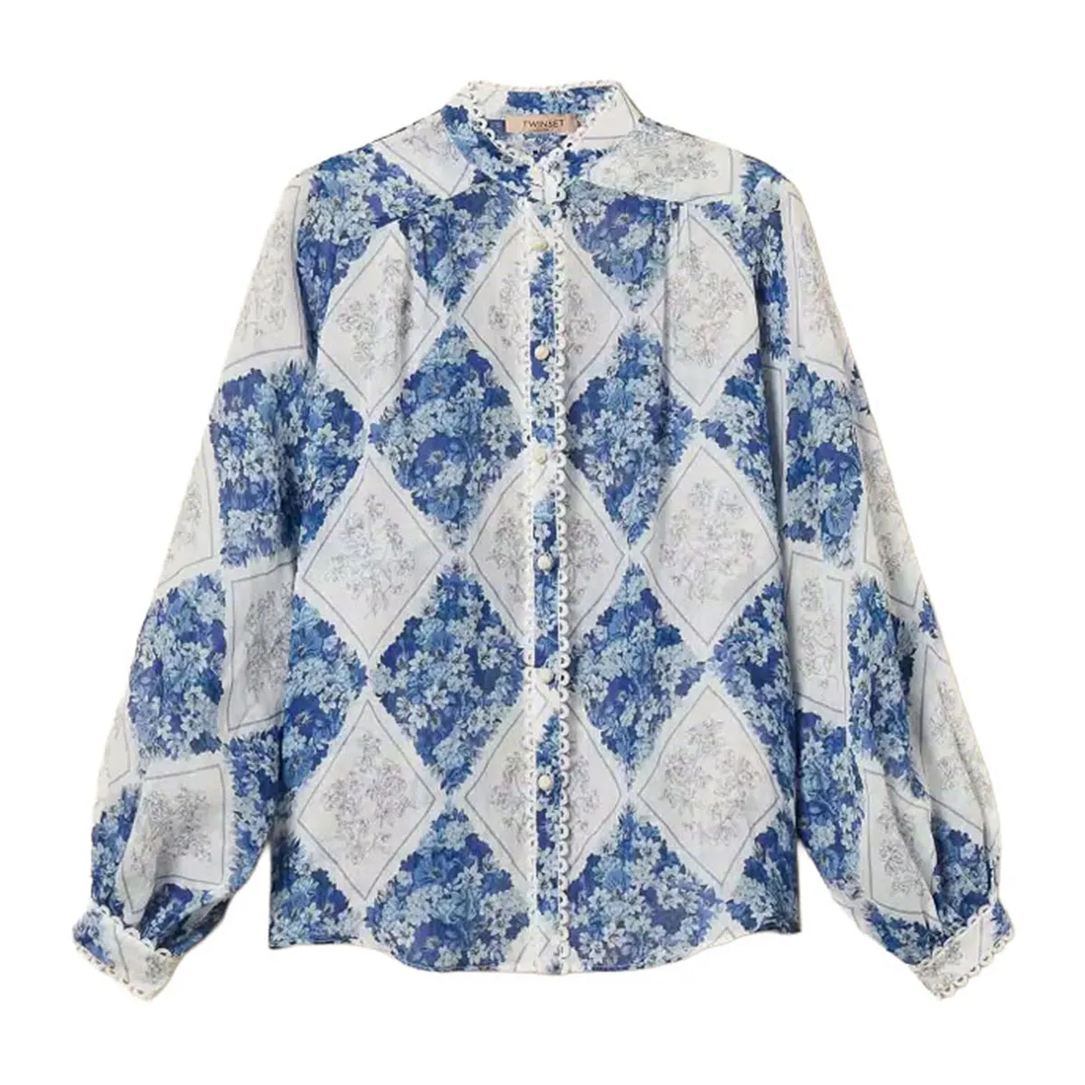 Women's shirt with floral print
