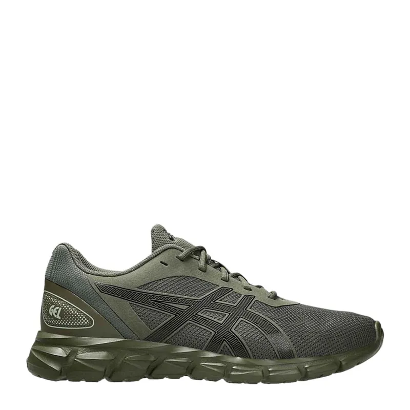 Mens sports shoes