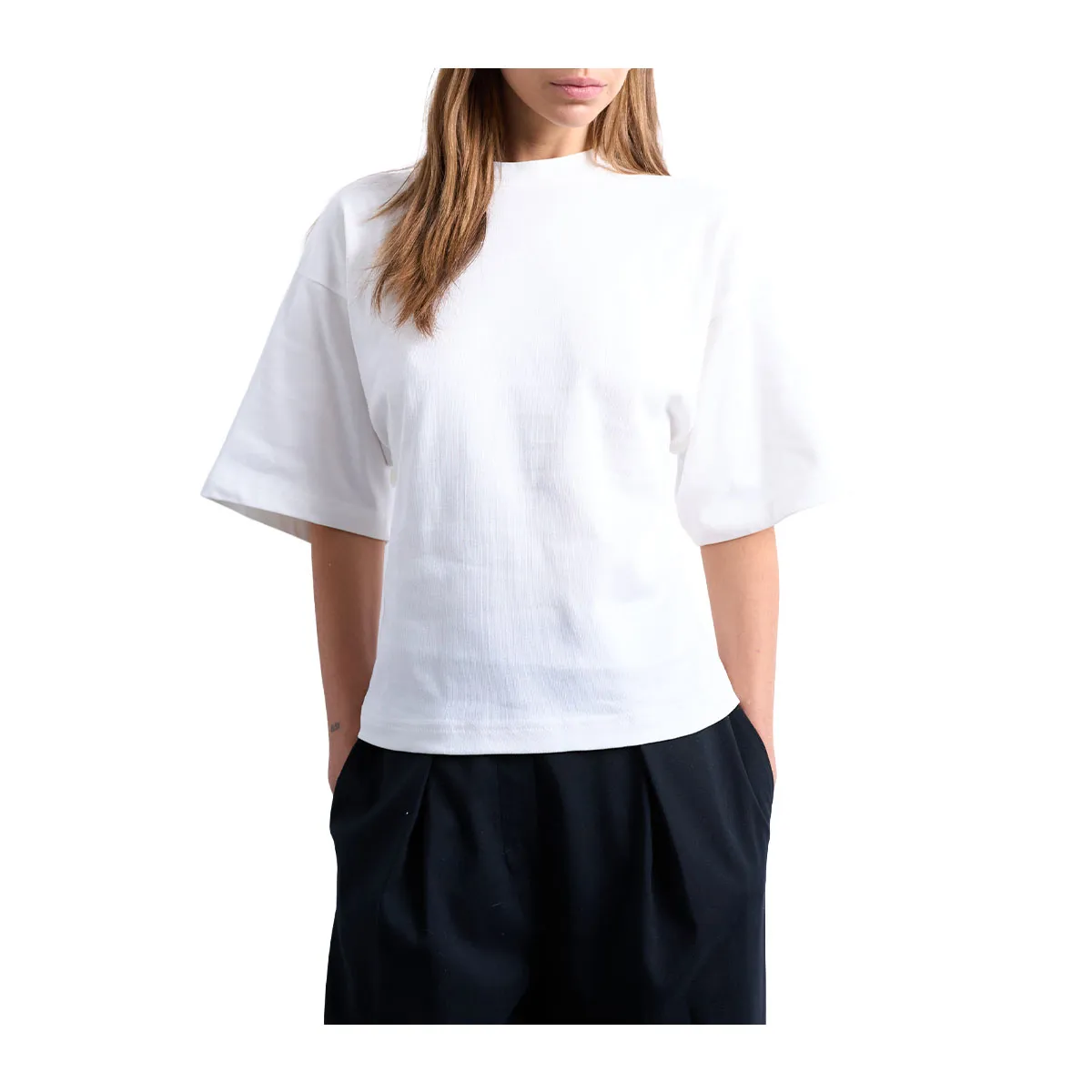 Women's blouse with back detail