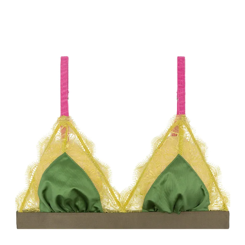 Triangle bra with lace