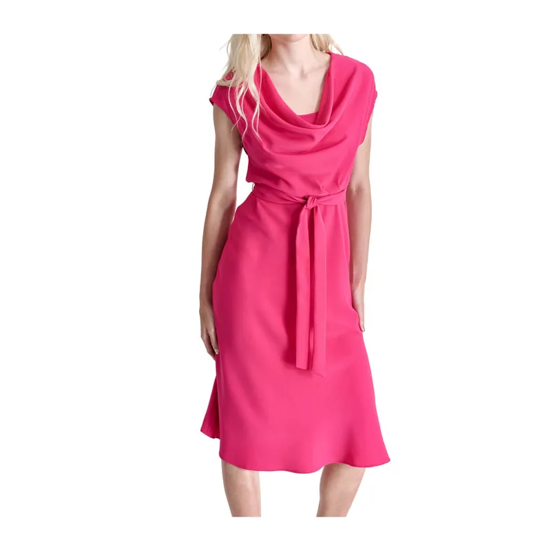 Womens dress with belt
