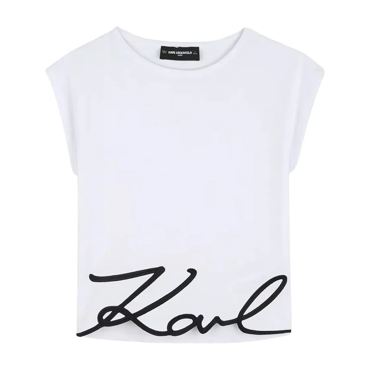 Sleeveless blouse