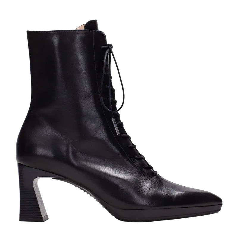 Women's leather ankle boots