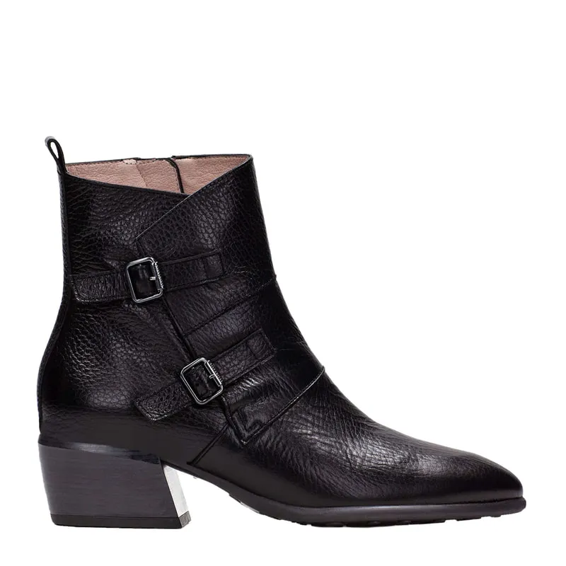 Women's leather ankle boots