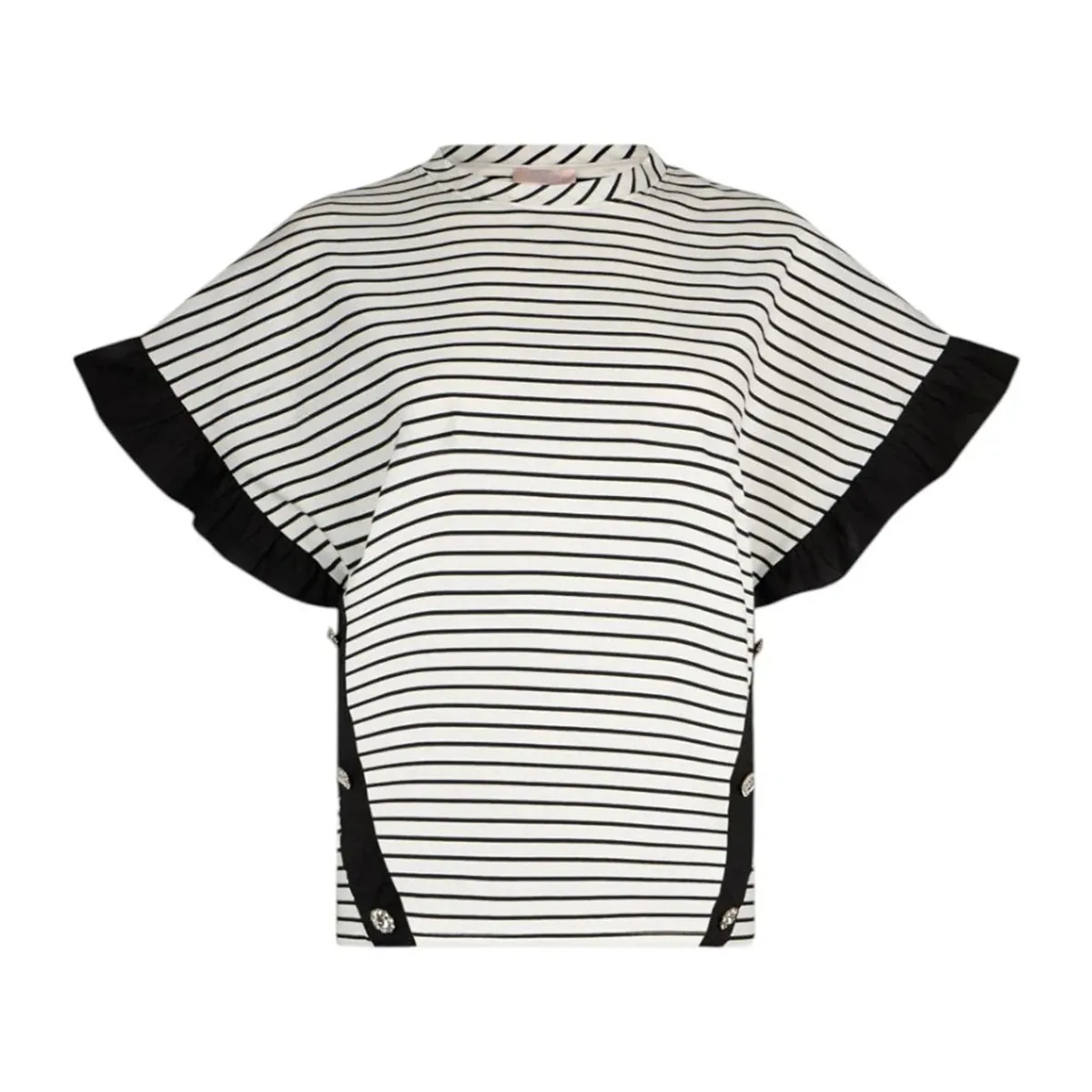 Blouse with wide sleeves