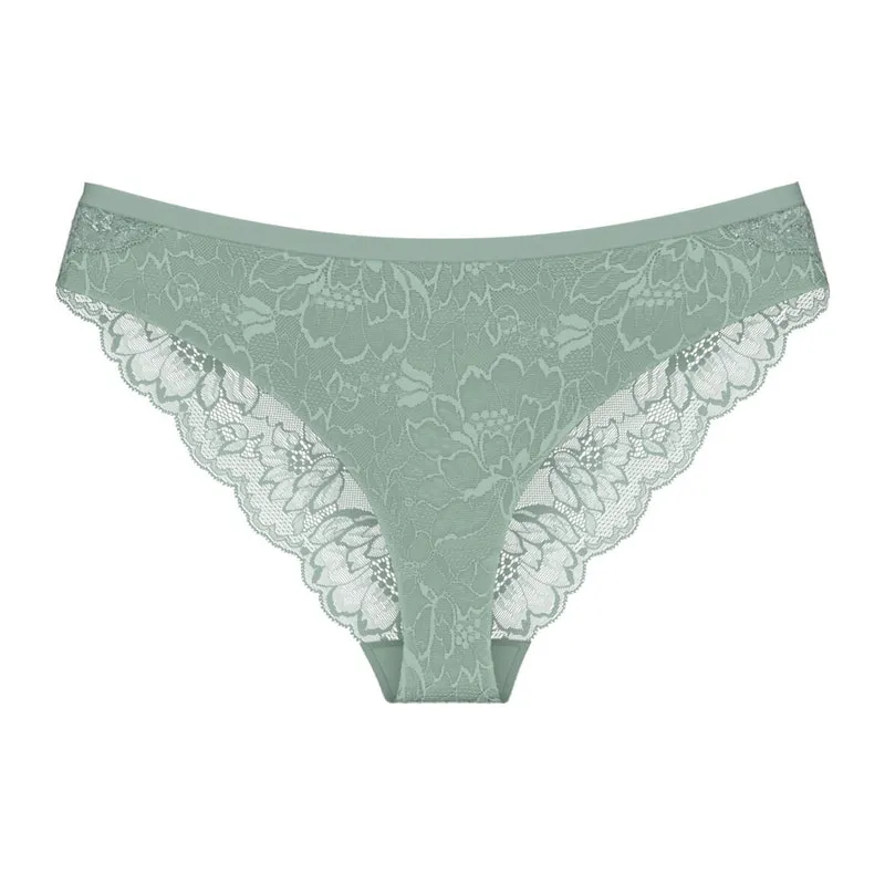 Amourette charm t brazilian01
