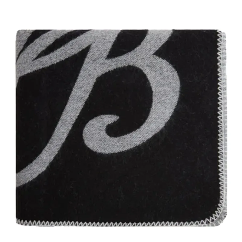 Avasii women's poncho