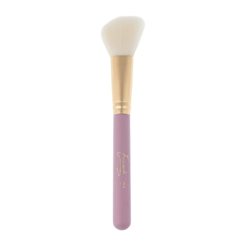 Contouring Brush 04