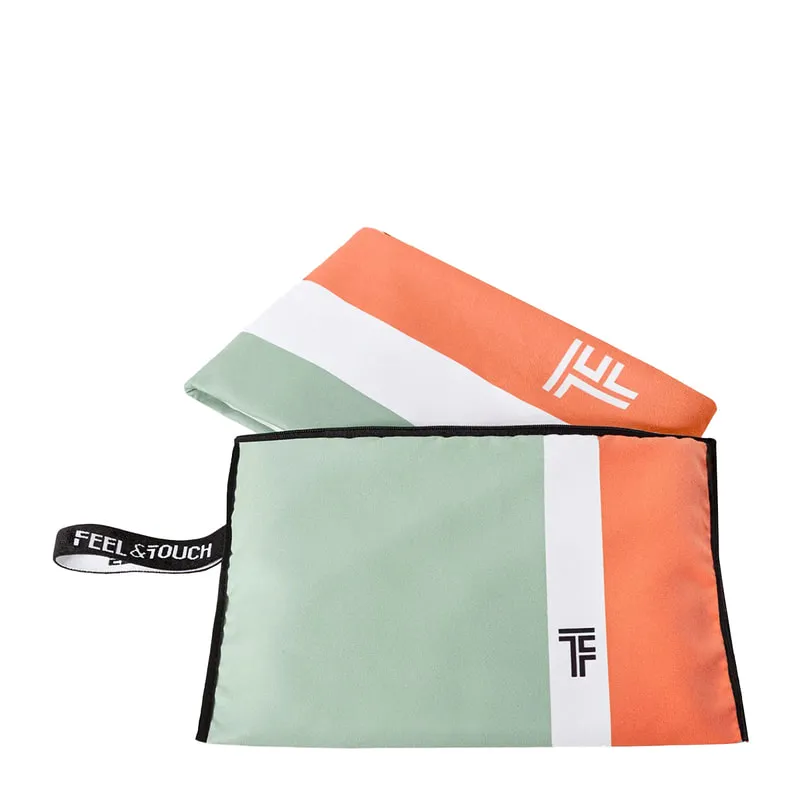 Feel & Touch microfiber beach towel & toiletry bag