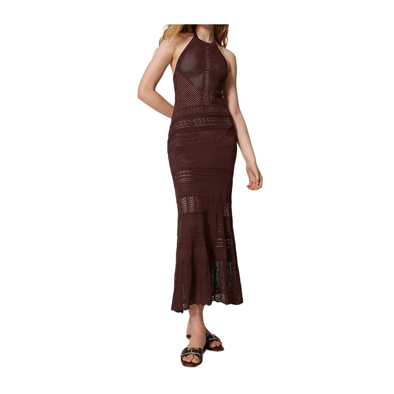 Knitted dress with halterneck