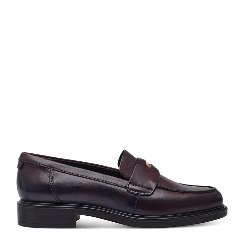 Γυναικεία loafers