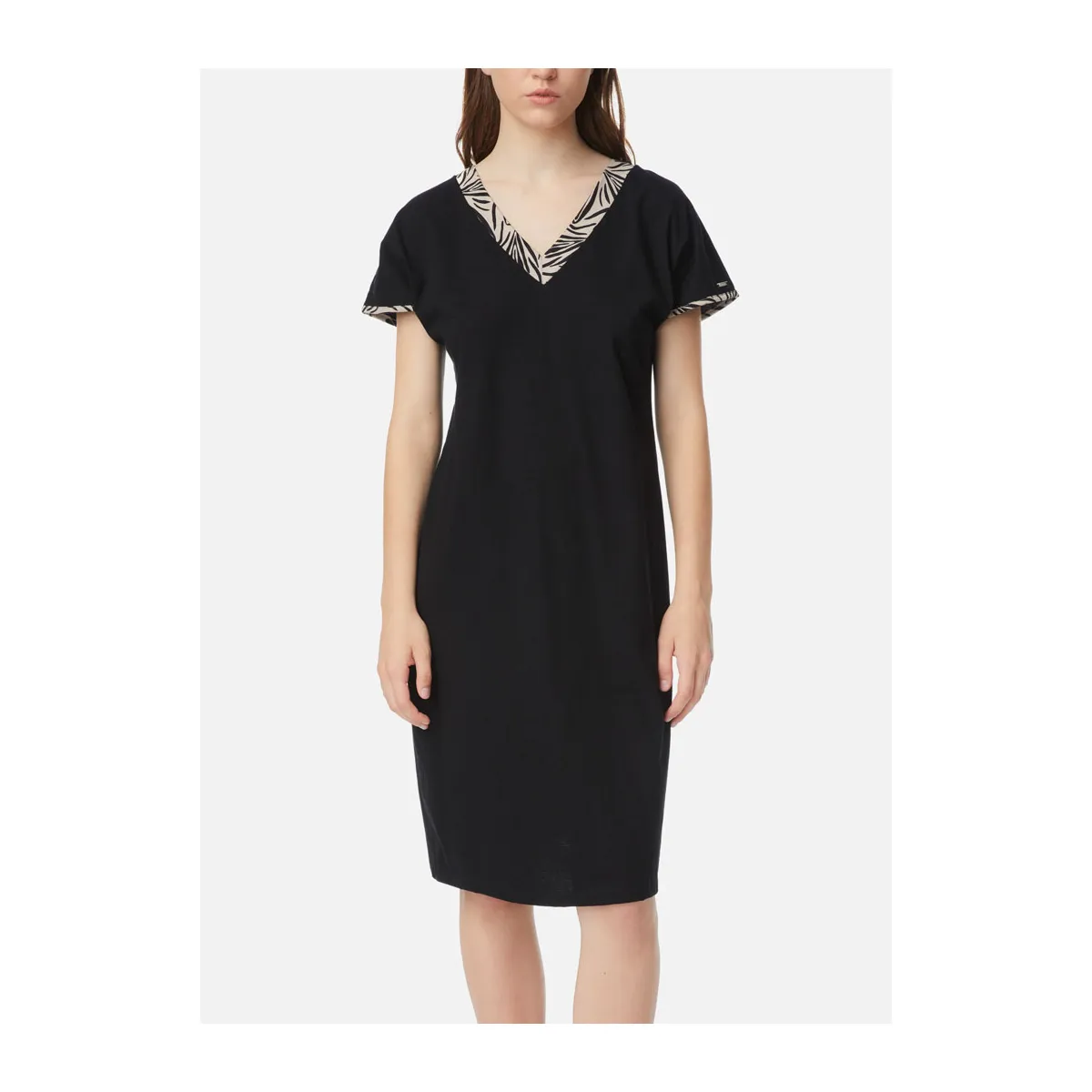 Mocha short sleeve V neck nightgown