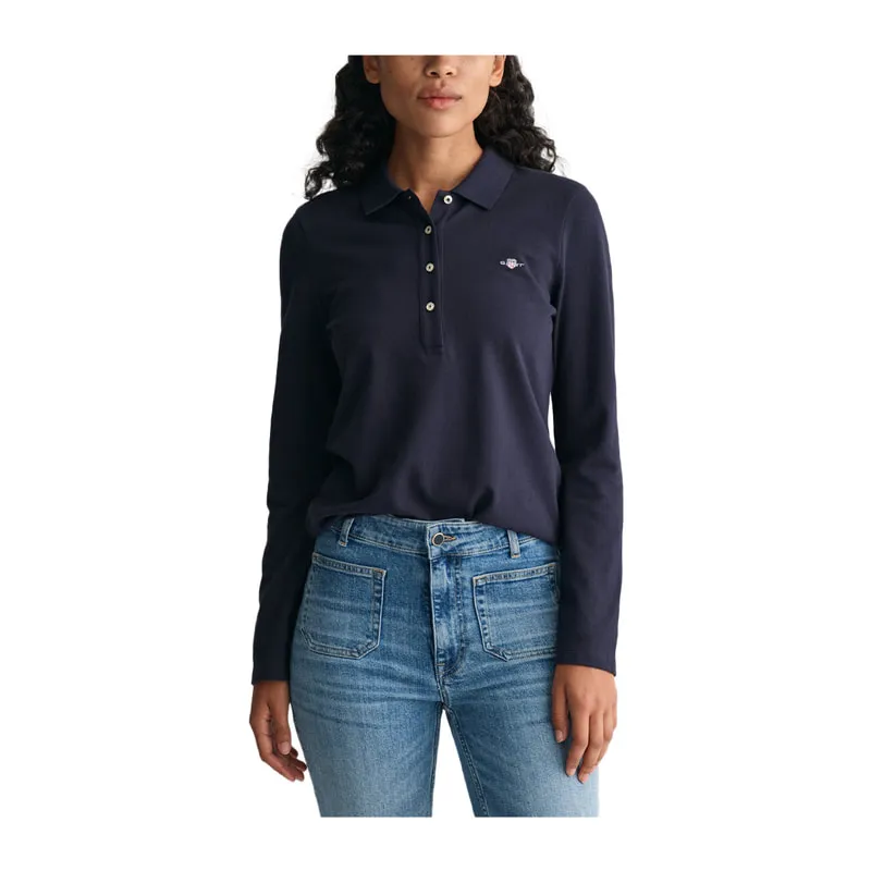 Polo shirt with embroidered logo