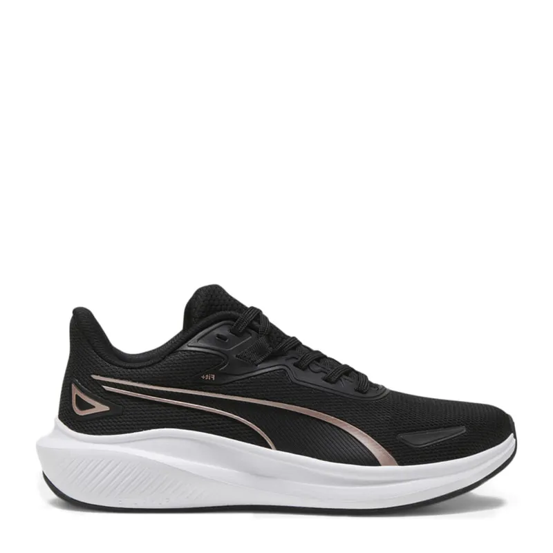 Womens running sneakers Skyrocket Lite