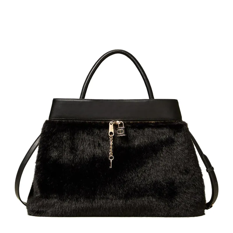 Faux fur shopper bag with Oval T lock