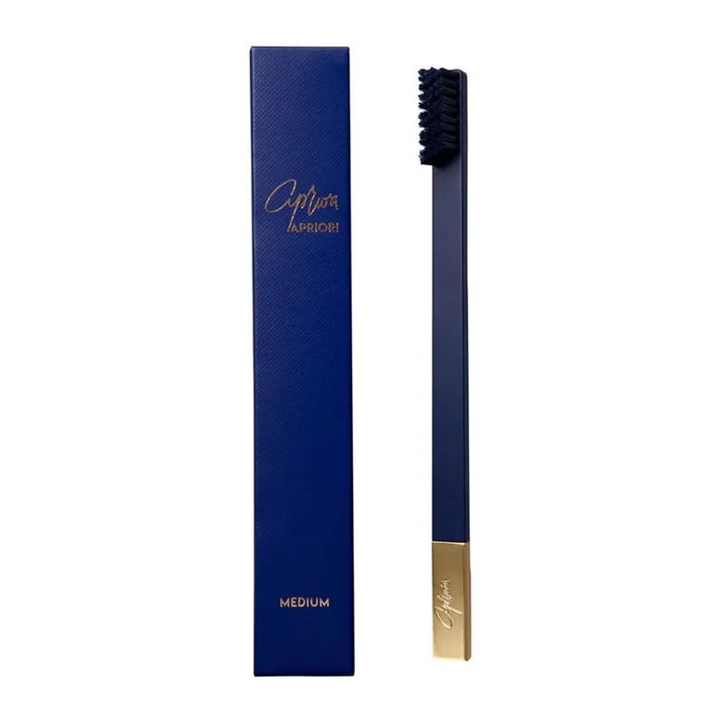 Slim Sapphire Blue Gold Medium