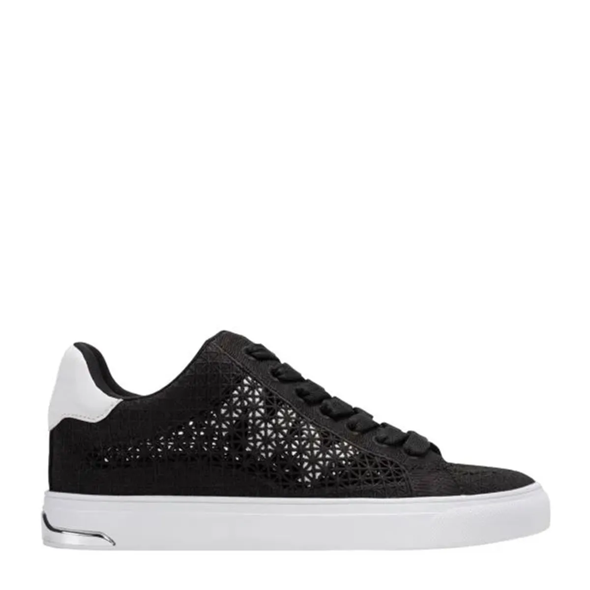 Women's sneaker