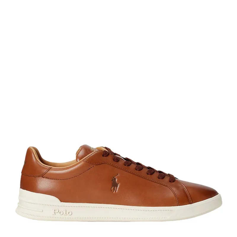 Sneakers with logo