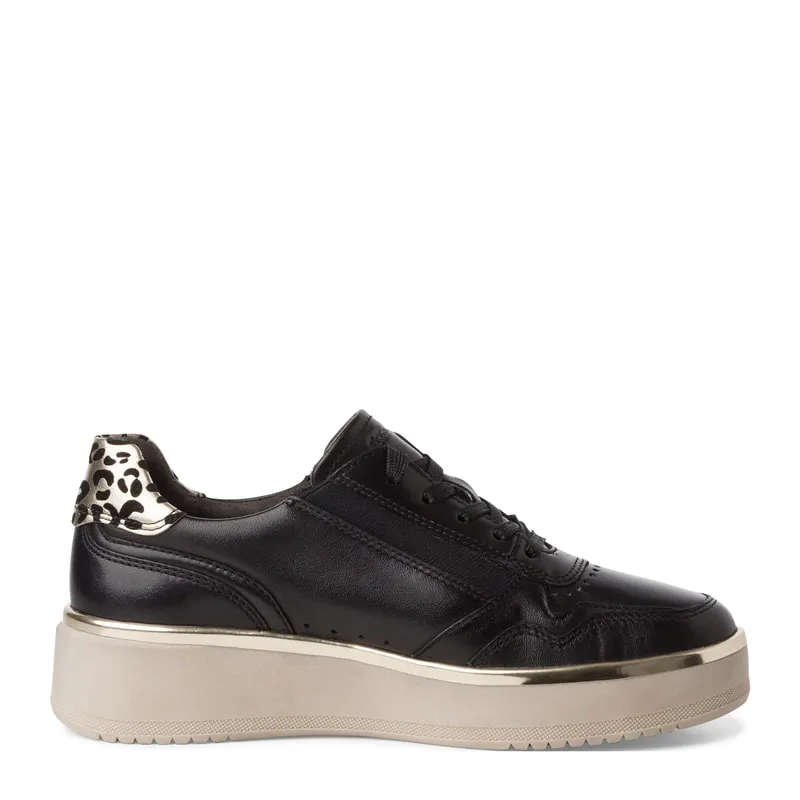 Womens sneakers
