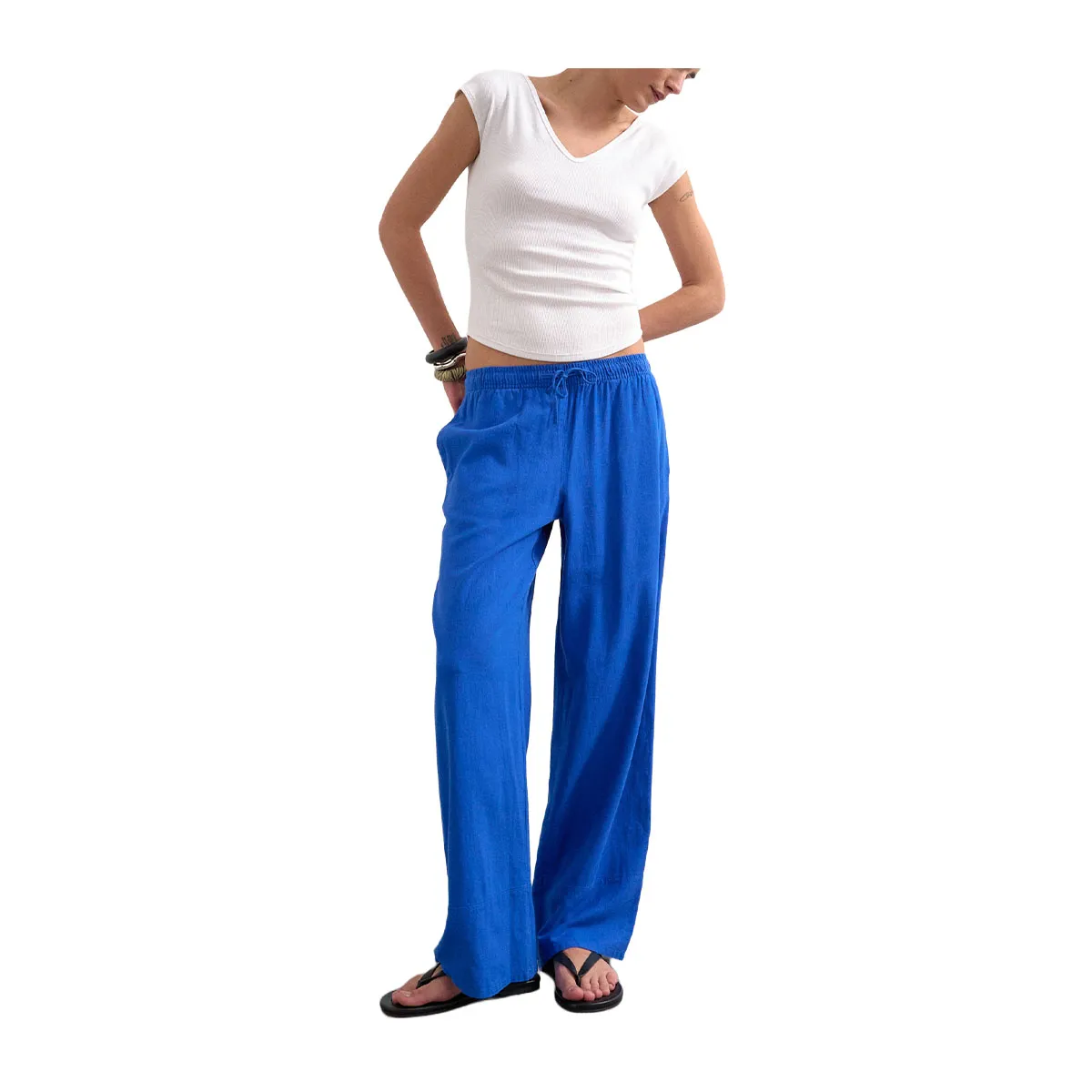 Women's wide straight fit trousers