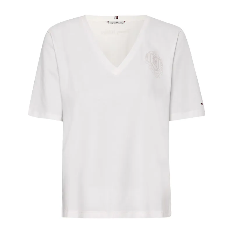 V-neck t-shirt