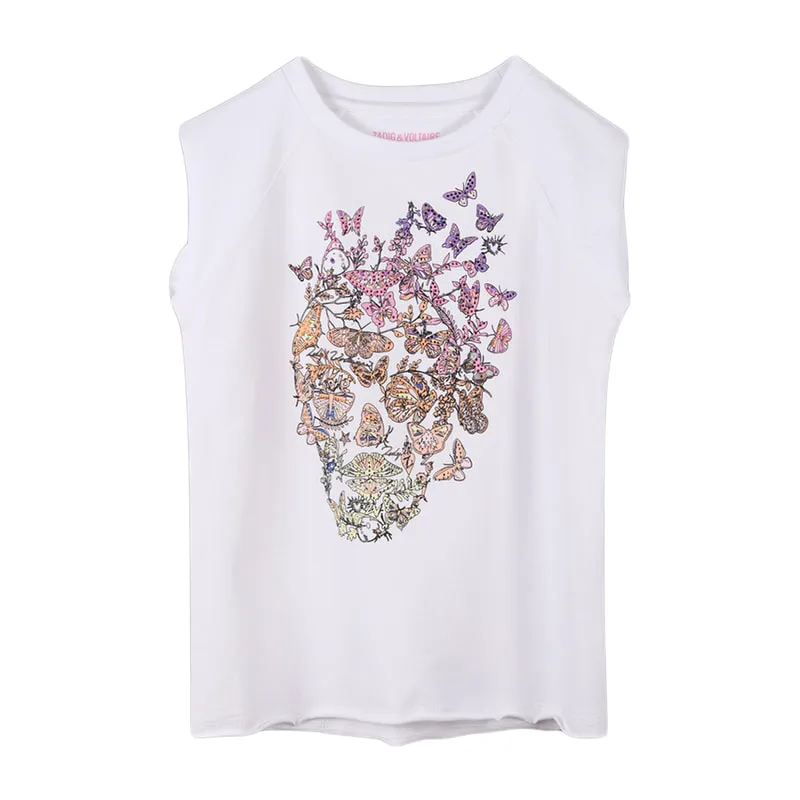 T-shirt with design