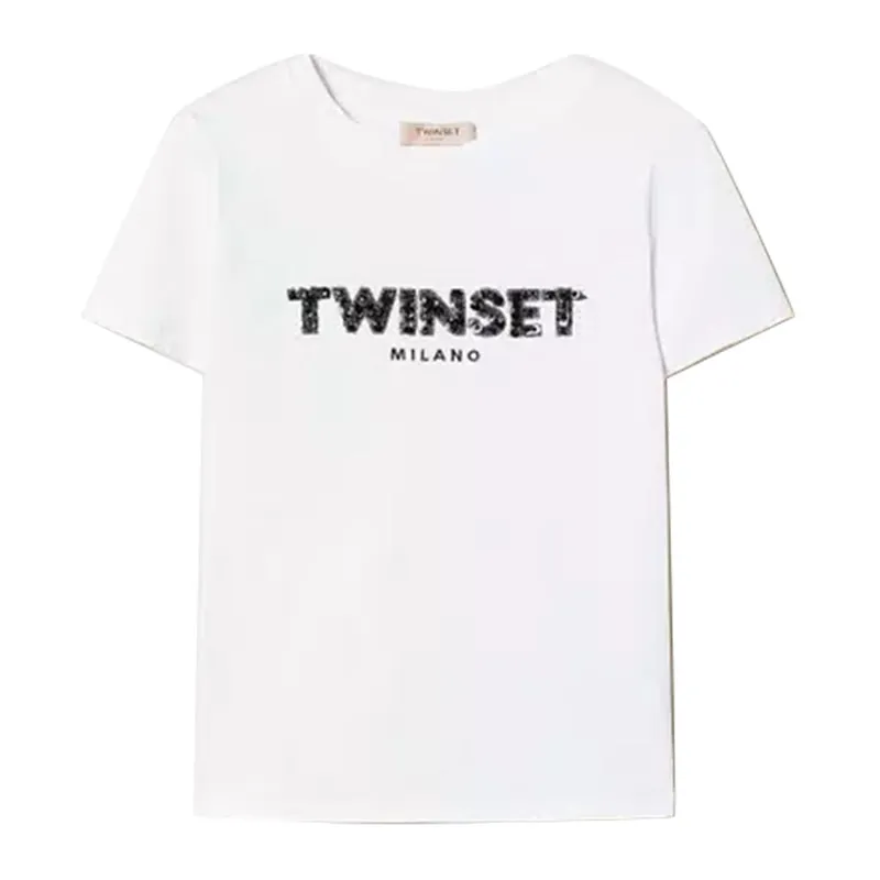 T-shirt with embroidered lettering logo