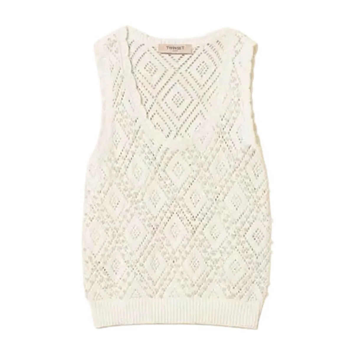 Women's knitted top with diamond pattern and pearls