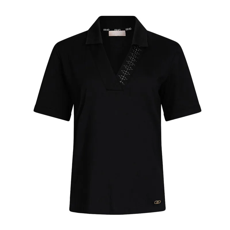 V-neck T-shirt