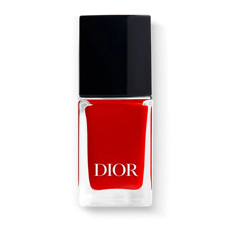 Vernis Nail Polish with Gel Effect and Couture Color