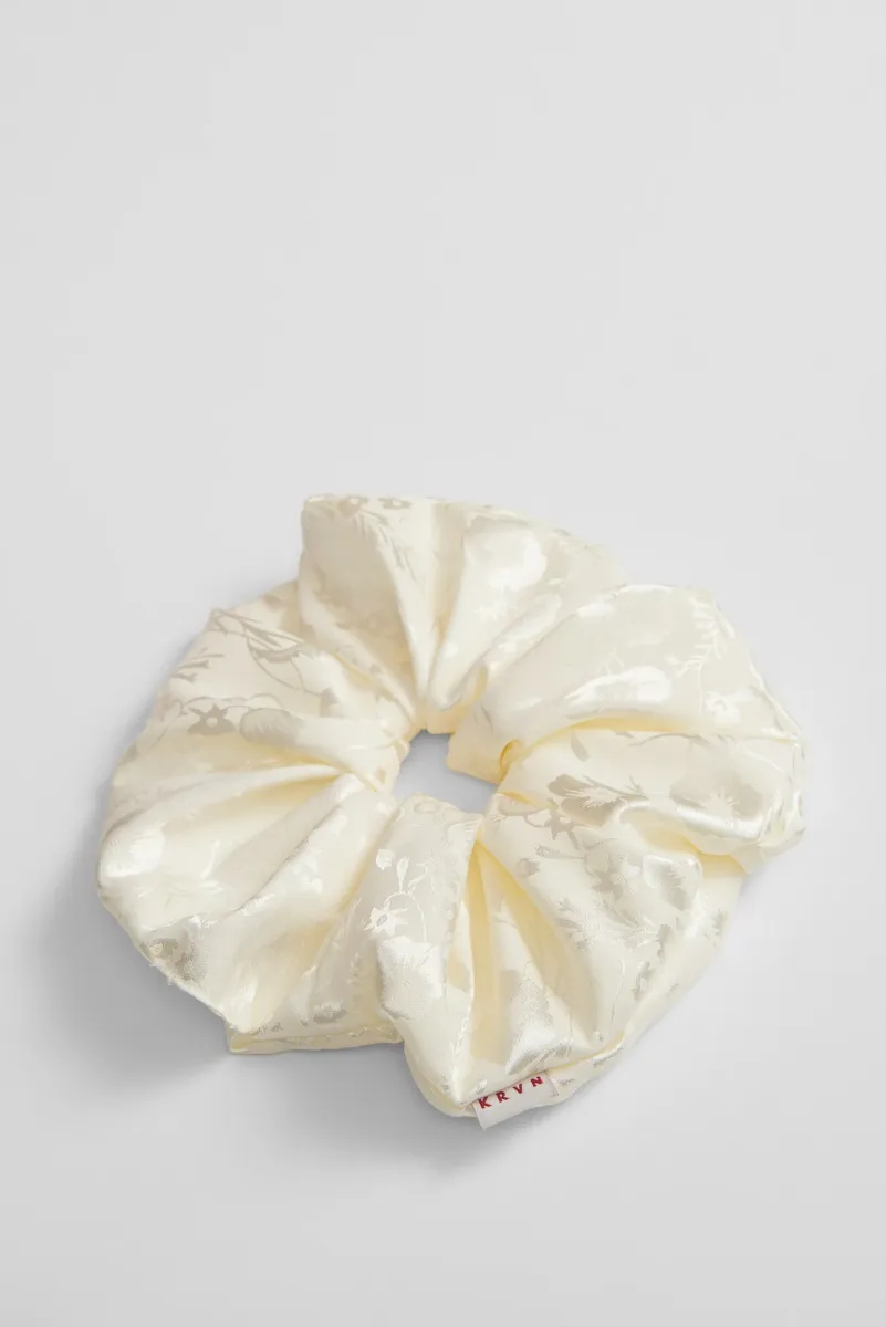 Dulce Scrunchie (White)