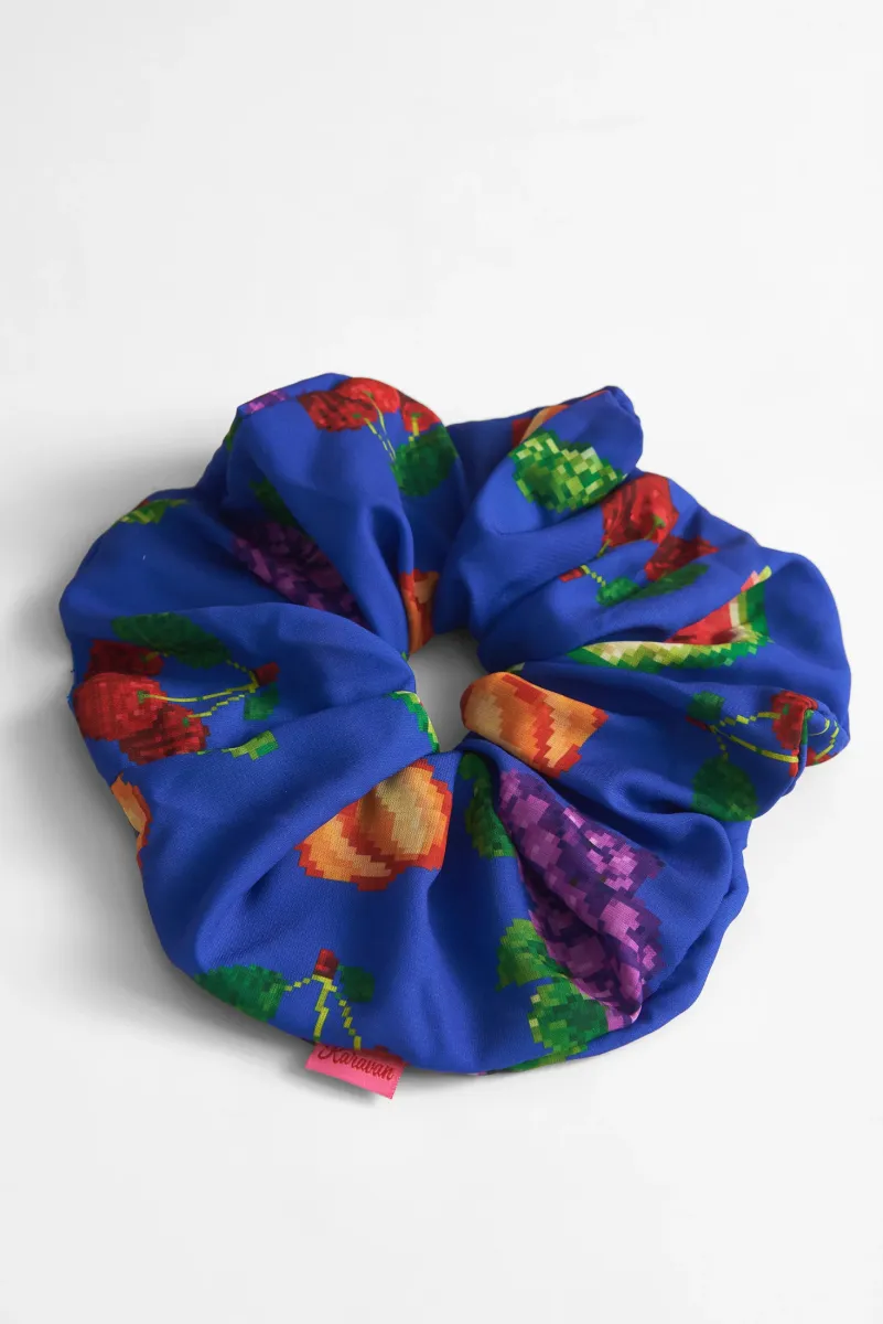 Elise Scrunchie (Fruit Blue)