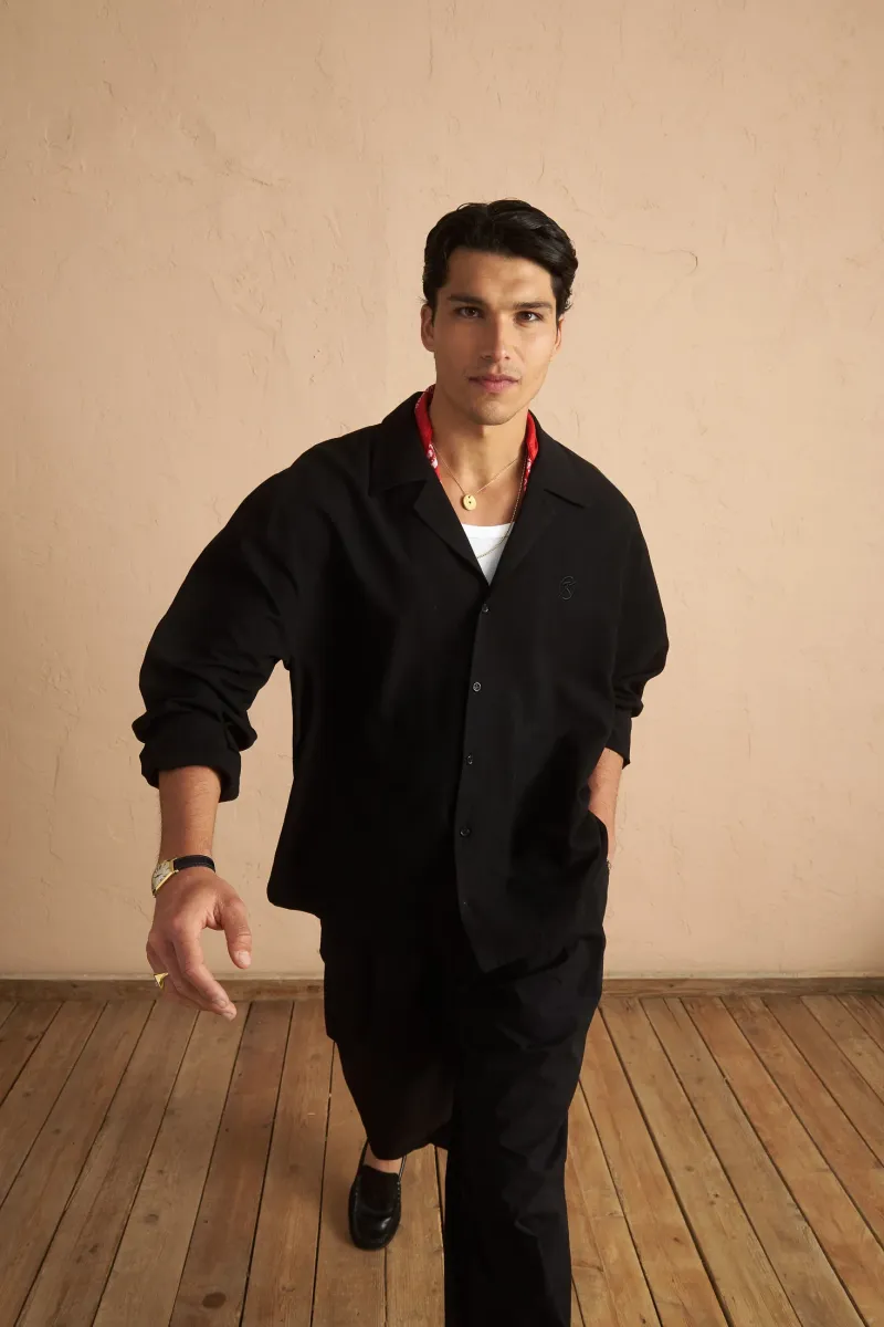 Joao Shirt (Black)