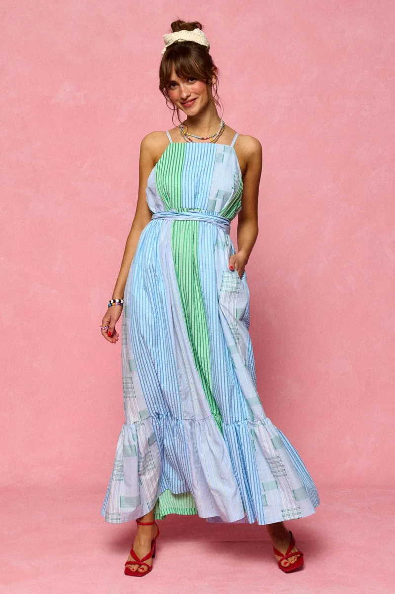 Oditty Dress