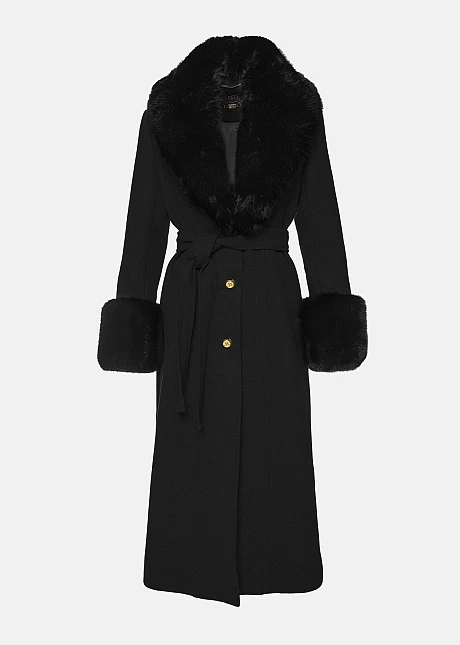 Μακρύ παλτό με γούνινες λεπτομέρειες