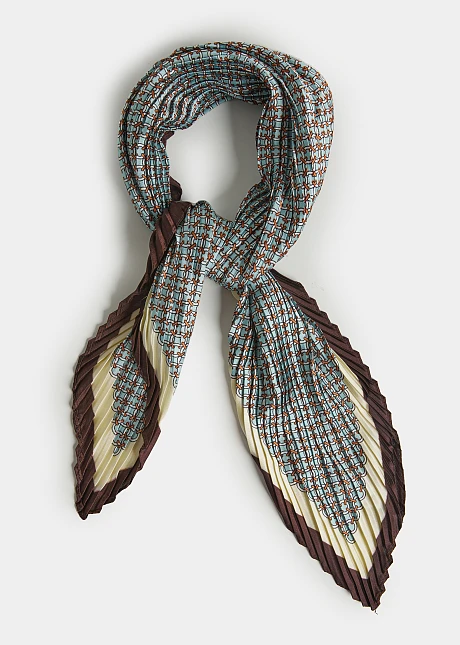 Πλισέ μαντήλι