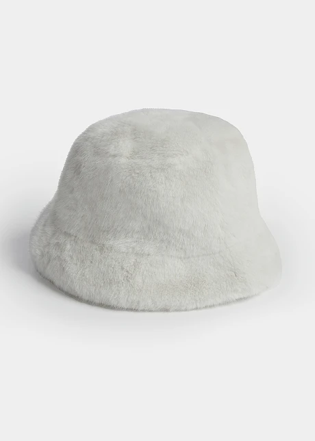 Καπέλο από faux γούνα