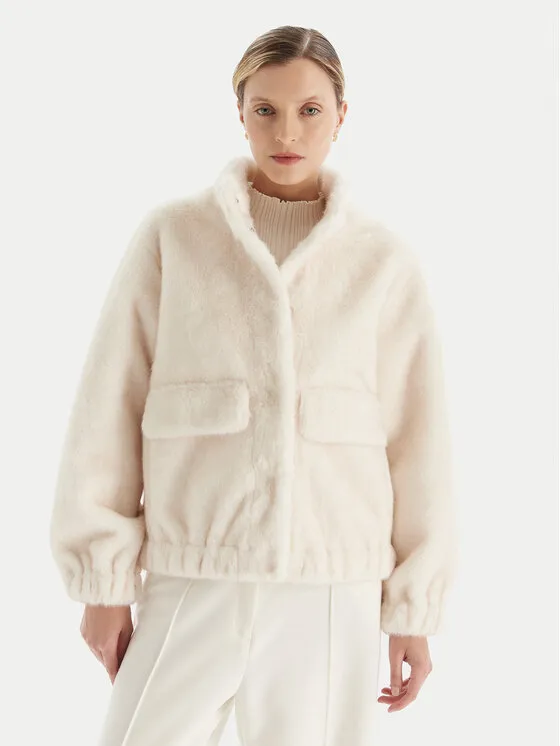 Γούνα · Εκρού