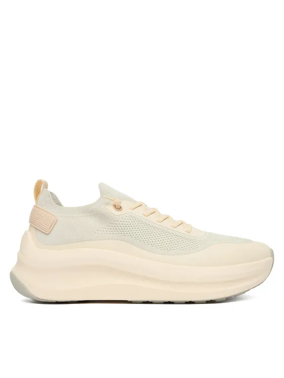 Αθλητικά · Εκρού