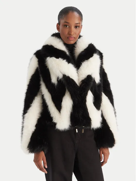 Γούνα · Έγχρωμο