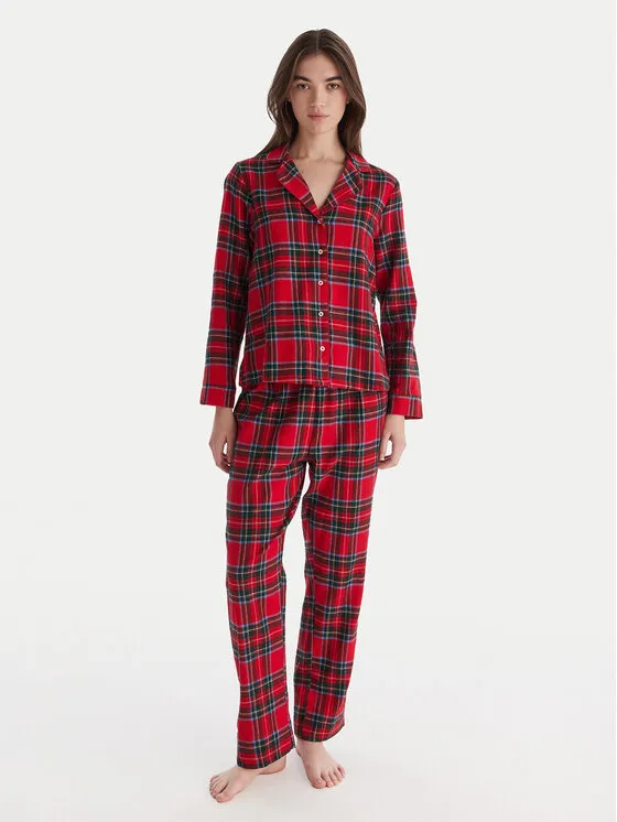 Πιτζάμα · Κόκκινο