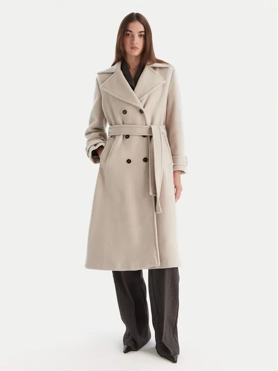Μάλλινο παλτό · Μπεζ