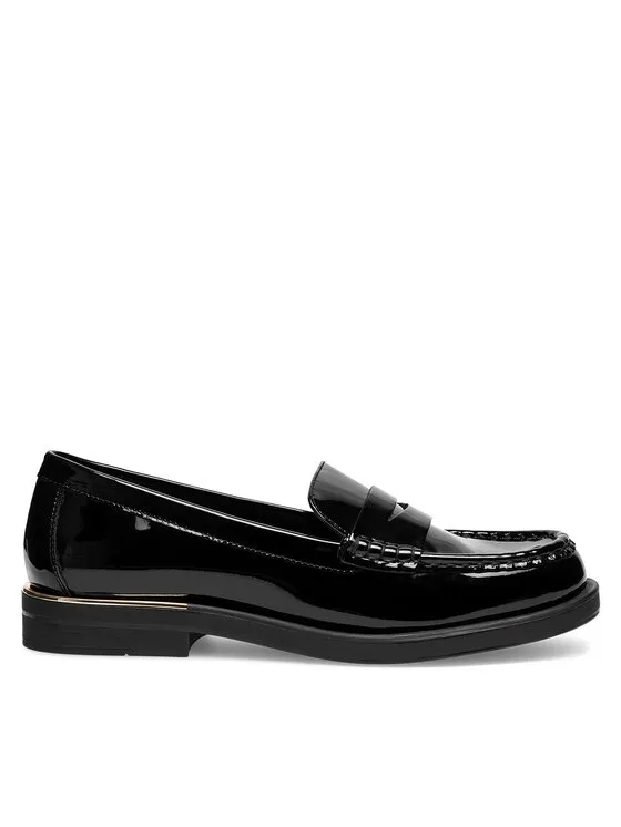 Μοκασίνια · Μαύρο