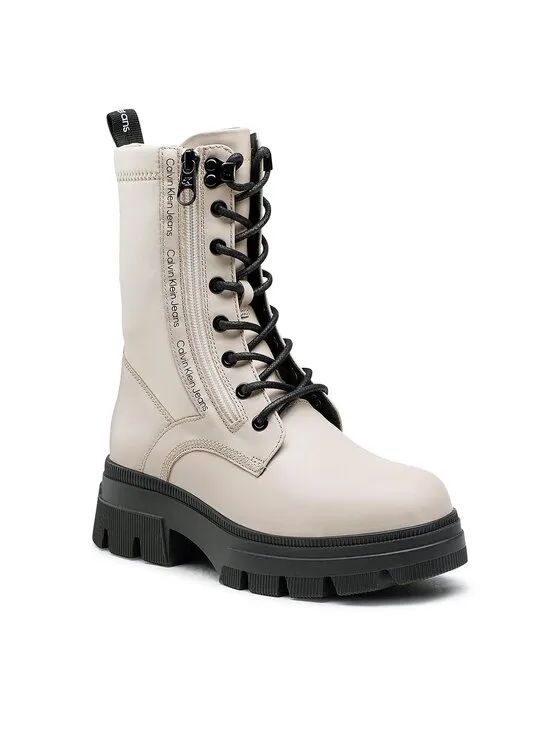 Μποτίνια · Μπεζ