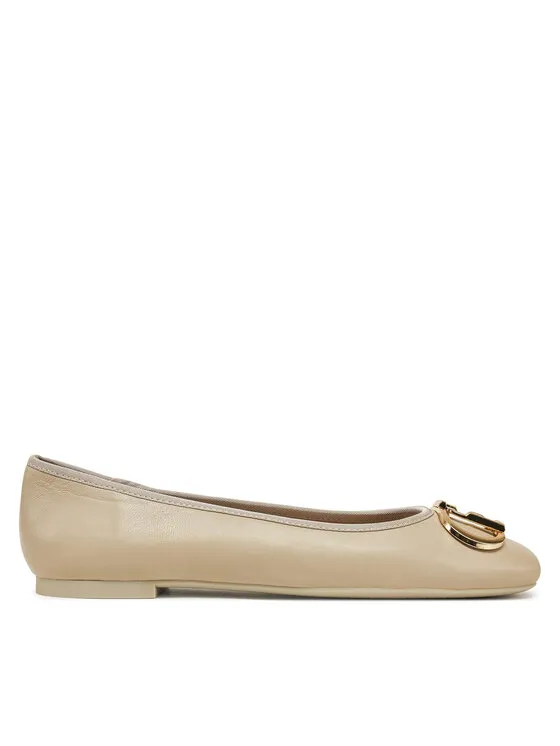 Μπαλαρίνες · Μπεζ