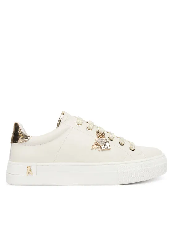 Αθλητικά · Εκρού