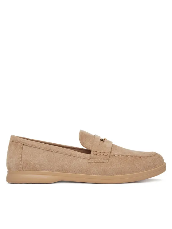 Μοκασίνια · Μπεζ