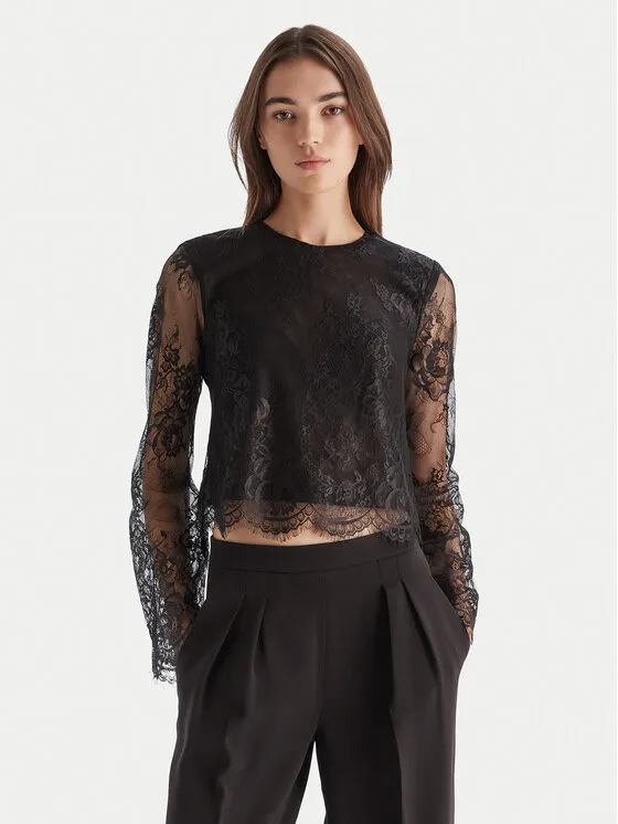 Μπλουζάκι · Μαύρο